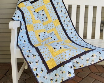 Patchwork Quilt for Baby With Sheep and Bees