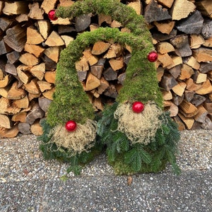 Moss gnomes/fir gnomes/Christmas outdoor decoration image 1