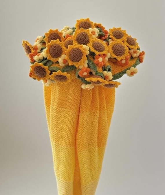 Handmade Crochet Flower Blanket Personalized Baby Shower Gifts Blanket Crochet Blanket with Name Knit Sunflower Blanket for Graduation Gifts
