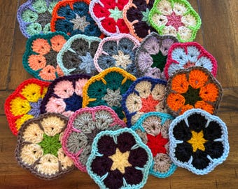 Lot of 20 4.5" Assorted African Flower Hexagon Crocheted Blocks afghan throw pillow scarf
