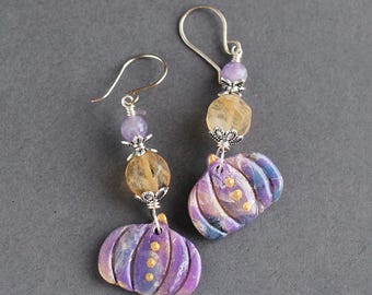 Purple Pumpkin artisan earrings. One of a kind polymer clay dangle earrings. Marbled clay and stones design, colorful Lightweight earrings.
