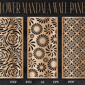 Peut inclure: Trois panneaux muraux décoratifs avec des motifs de mandala floral complexes. Les panneaux sont de couleur or chaud, avec des motifs découpés de formes tourbillonnantes, de fleurs stylisées et d'arrangements floraux géométriques. Le texte "FLOWER MANDALA WALL PANEL" est en haut.