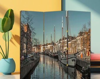 Holenderski Kanałowy Parawan Składany Europejski Nabrzeże z Łodziami i Historyczną Architekturą do Biura lub Salonu Dekoracja Studio
