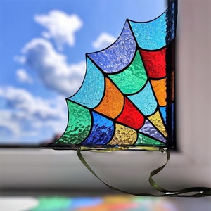 Halloween Stained Glass Spider Web Cobweb Net Suncatcher Panel Rainbow Home House Decor Window Wall Hangings Cling Nature Ornament Colored