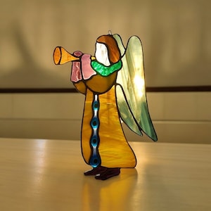Stained Glass Angel Gift Suncatcher Memorial Ornament Window Hanging Angel Ornament Gift for Mom Stained Glass Beautiful Angel Suncatcher
