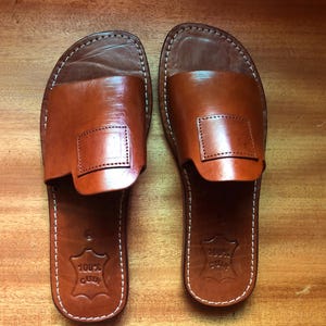 leather sandals, men leather sandal, moroccan sandal, handmade sandals, brown leather, men slip sandal, leather slides, arabic sandals, summer sandals, open toe sandal, artisan leather, minimal sandals, comfort sandals
