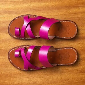 pink leather sandal, hot pink sandals, fuchsia sandals, leather sandals, handmade sandals, moroccan sandal, leather slides, women sandals, flat sandals, open toe sandal, cross strap sandal, boho sandals, summer sandals