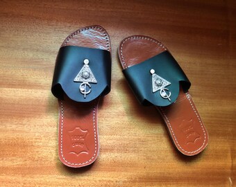 Handmade Moroccan Leather Sandals – Brown Berber Ornament Flats