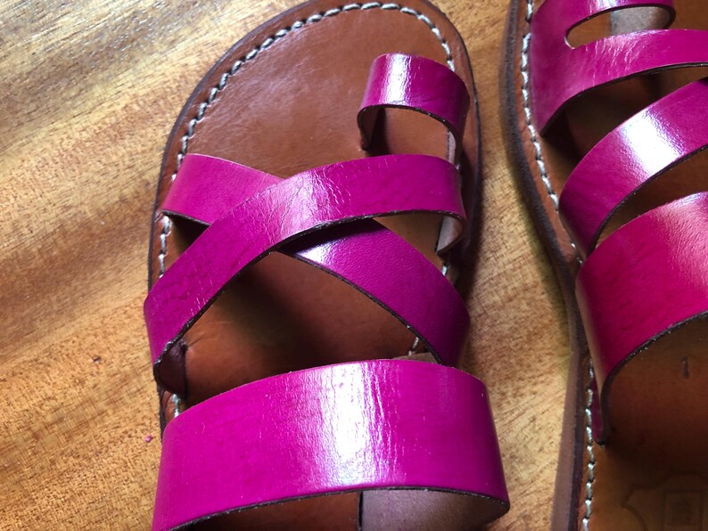 pink leather sandal, hot pink sandals, fuchsia sandals, leather sandals, handmade sandals, moroccan sandal, leather slides, women sandals, flat sandals, open toe sandal, cross strap sandal, boho sandals, summer sandals