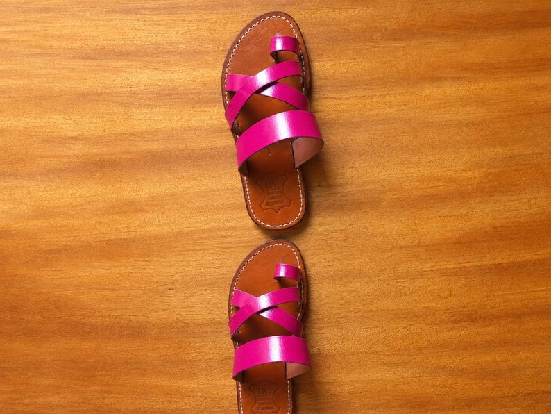 pink leather sandal, hot pink sandals, fuchsia sandals, leather sandals, handmade sandals, moroccan sandal, leather slides, women sandals, flat sandals, open toe sandal, cross strap sandal, boho sandals, summer sandals