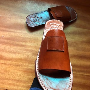 leather sandals, men leather sandal, moroccan sandal, handmade sandals, brown leather, men slip sandal, leather slides, arabic sandals, summer sandals, open toe sandal, artisan leather, minimal sandals, comfort sandals