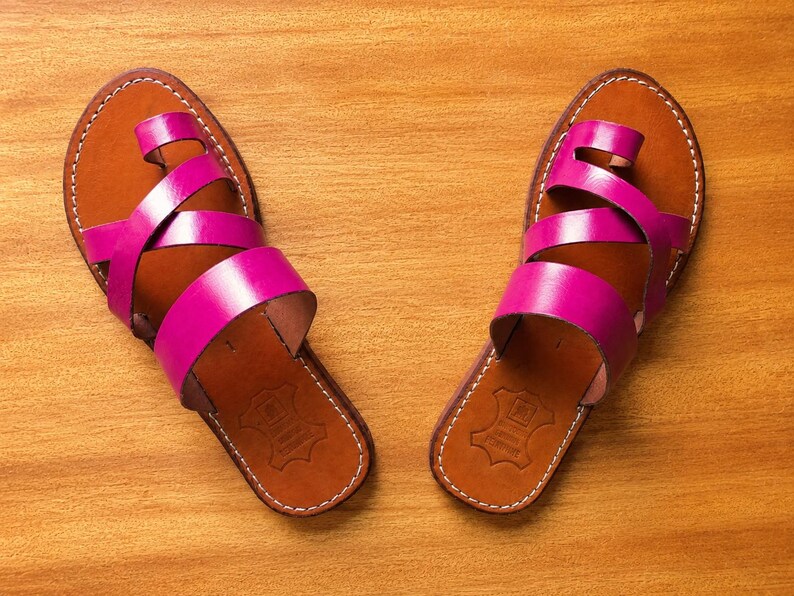 pink leather sandal, hot pink sandals, fuchsia sandals, leather sandals, handmade sandals, moroccan sandal, leather slides, women sandals, flat sandals, open toe sandal, cross strap sandal, boho sandals, summer sandals