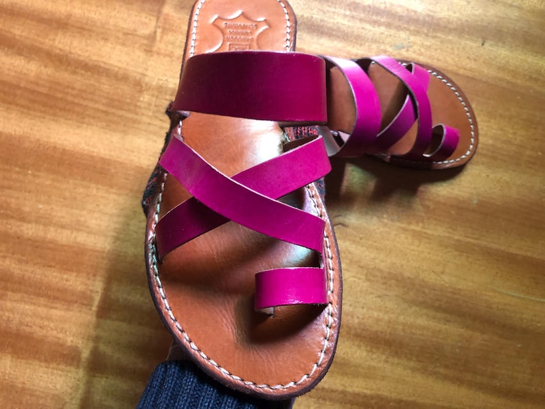 pink leather sandal, hot pink sandals, fuchsia sandals, leather sandals, handmade sandals, moroccan sandal, leather slides, women sandals, flat sandals, open toe sandal, cross strap sandal, boho sandals, summer sandals