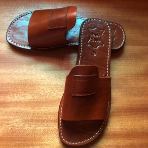 leather sandals, men leather sandal, moroccan sandal, handmade sandals, brown leather, men slip sandal, leather slides, arabic sandals, summer sandals, open toe sandal, artisan leather, minimal sandals, comfort sandals