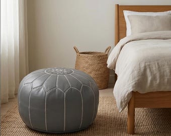 Grijze Marokkaanse leren poef poef, met de hand gestikte kruk met ronde vloer