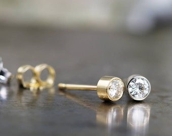 Pair of Diamond Alternative Tiny Moissanite Stud Earrings in Recycled Gold - Choose White or Yellow Gold or Both - Unisex Gift READY TO SHIP