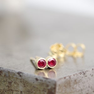 Tiny 14k Yellow Gold Ruby Stud Earrings - Pair of Small Deep Raspberry Red Everyday Studs - Modern Classic Bezel Stud - READY TO SHIP