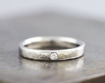 3mm Hammered 14k White Gold Wedding Band with Flush Set Diamond - Classic Textured Band Ring with Small Round Diamond Accent - Made to Order