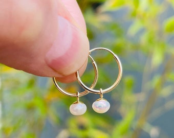 Small 14k Yellow Gold Endless Hoop Earrings with Pearl Drops - Huggie Style Hoops with Freshwater Pearls - Everyday Earrings - READY TO SHIP