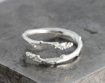 Sterling Silver Bypass Twig Ring - Thin Delicate Twig Ring - Small Double Band Branch Ring - Symbolic Jewelry - Gift for Her - Ready to Ship