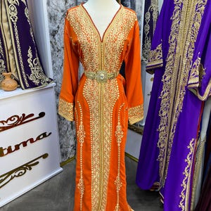 Hand Embroidered Moroccan Kaftan Dress: Takchita Wedding Gown with Belt
