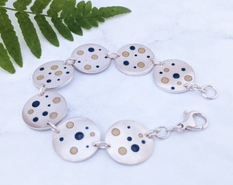 Navy Blue and Wasabi Green Spot Bracelet