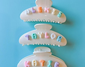 Personalized name claw clip, custom bubble letter claw clip, pastel custom name claw clip, trendy claw clip, thick hair claw clip,curly hair