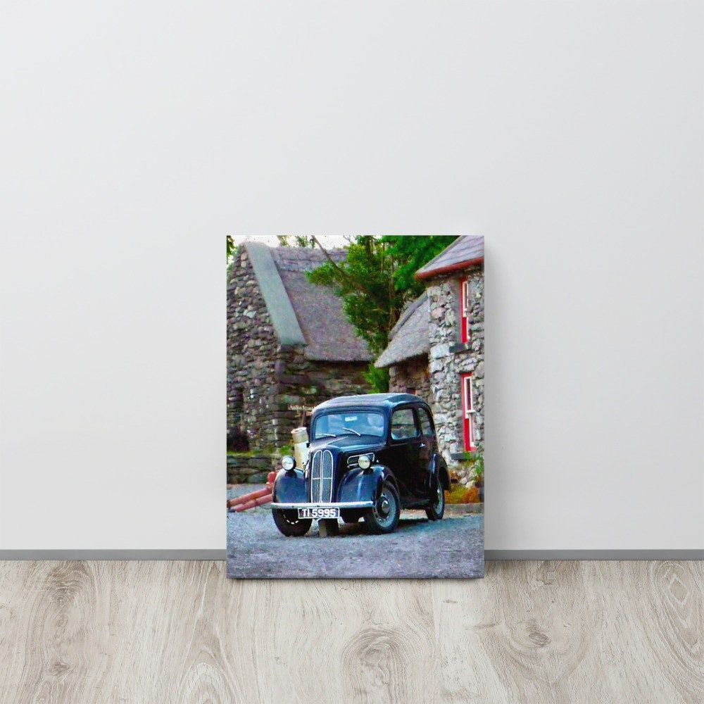 Old Black Car, Molly Gallivan's, KENMARE, Co. Kerry,ireland Photography