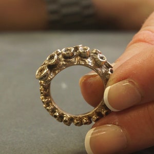 Octopus Ring Tentacle Ring made of yellow or white brass adjustable Ring Handmade by Zulasurfing