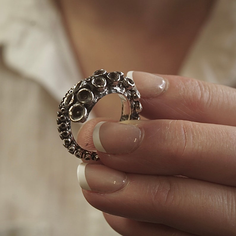 Octopus Tentacle Ring made of Sterling Silver.