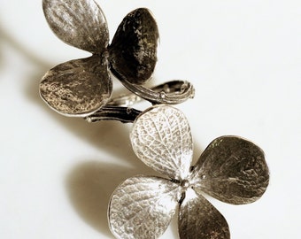 Double flower on a branch adjustable ring is solid sterling silver hand made by zulasurfing