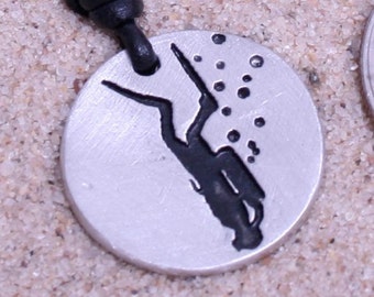 Scuba Diving Pendant Coin Style with leather necklace by zulasurfing