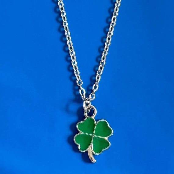 Clover Necklace Mens Silver Pendant Lucky Four Leaf Clover Green Women s Silver Necklace St Patricks Day Gift Silver Lucky Charm Etsy UK