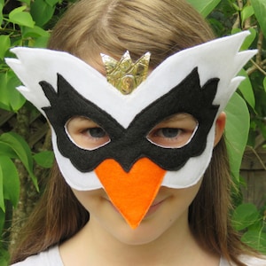 Felt Swan Mask - Bird Mask - Masquerade - Swan Costume - Mardi Gras - Halloween