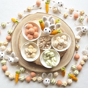 Garland Craft Kit with Wool Felt Bunnies and Carrots | Happy Easter