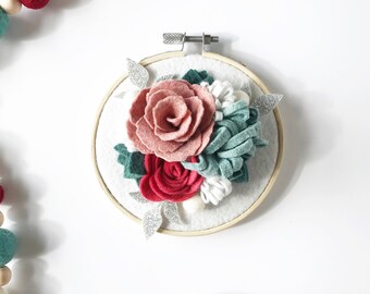 Felt Flower Embroidery Hoop Ornament | Merry and Bright Collection