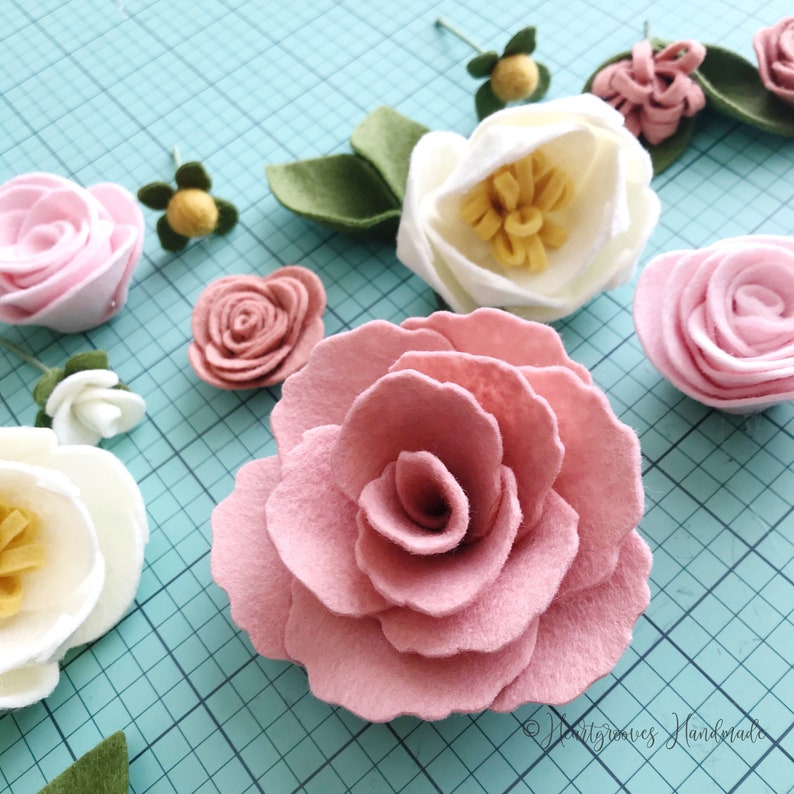 Kit de création de fleurs en feutre Rose magnolia image 3
