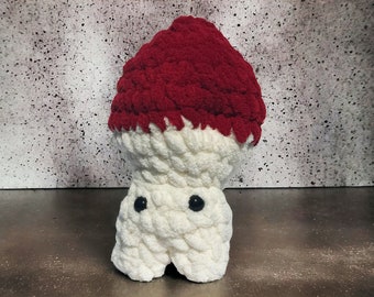 Li'l Mushie, crochet, amigurumi, adapt this cute comfy toy