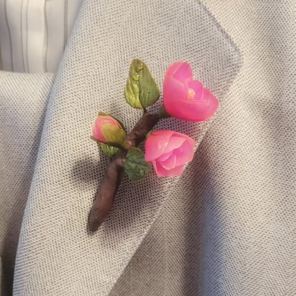 Magnolia brooch from polymer clay