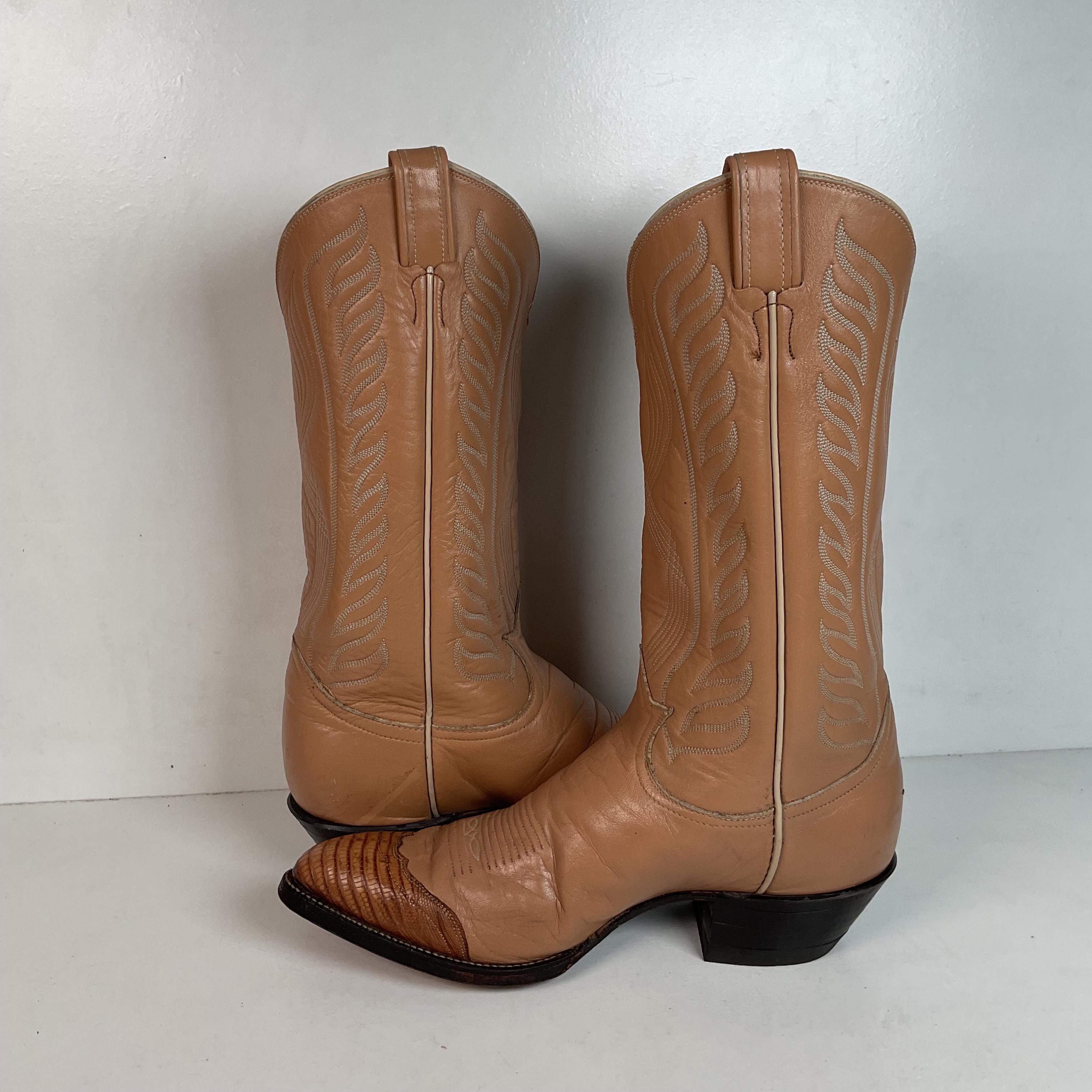 Vtg Tony Lama Two-Tone Cowboy Boots Mens 11B grey Lizard Wingtip GOLD LABEL ??? Vtg Tony Lama brown cowboy boots! Fem 7 $75(as is) main image 2