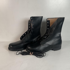 Vtg Vietnam Issue Black Leather Military Combat Jump Boots w/ Zippers SZ 7.5 Men Vietnam Jump Boots | eBay main image 3