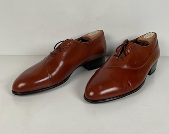 Vintage Florsheim Oxford Shoes | 1960s-1970s | Narrow | Men’s 8 C
