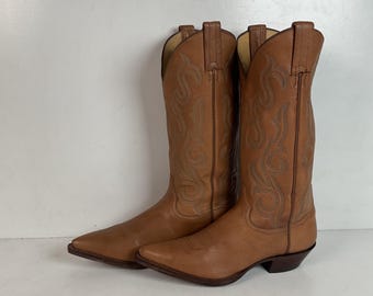 Vintage Sanders Cowgirl Boots 6.5 B Snip Toe Hand Crafted