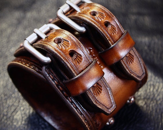 Brown Leather cuff bracelet : Classic Old West Vintage style. Rock and Roll, Country Soul. Hand Made in New York!