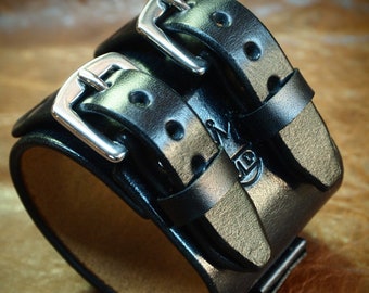 Zwart lederen horlogeband manchet : zwarte manchetarmband in vintage stijl. Beste look Handgemaakt voor JOU in New York!
