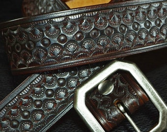 Cinturón de cuero marrón hecho a mano: 1,5" acabado vintage