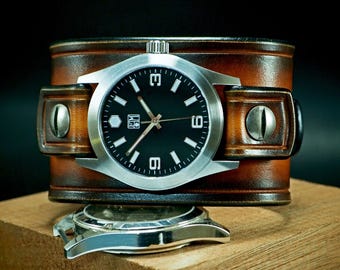 Distressed Sunburst Leather Cuff Watch: Veg-Tan Wide Wristband, Vintage Style
