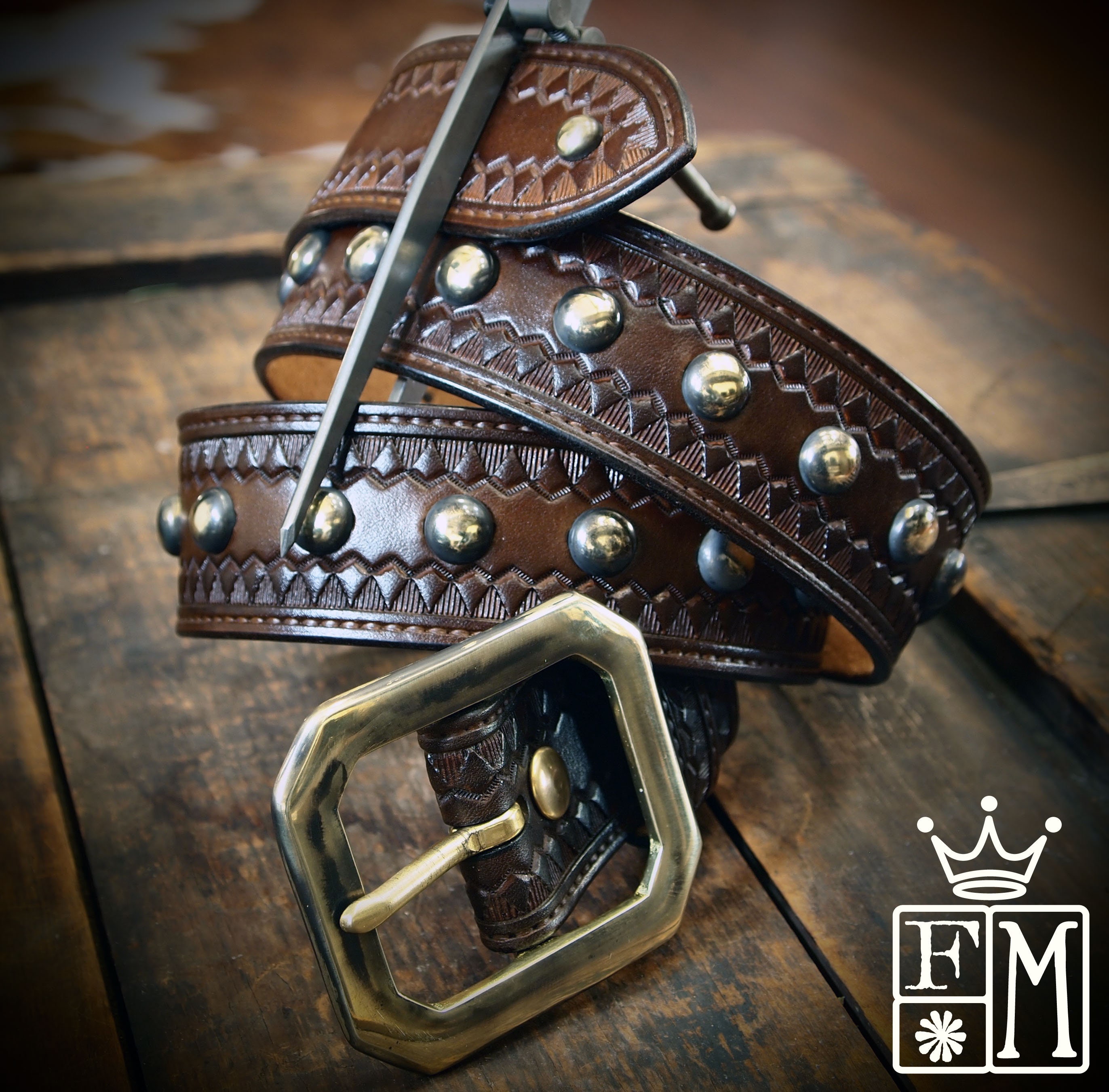 Ceinture En Cuir Vintage Marron Cloutée Ajourée - Taille 100 - Occasion Très Bon état
