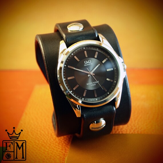 Black Leather cuff Watch : Vintage style bridle leather, Classic cuff style!