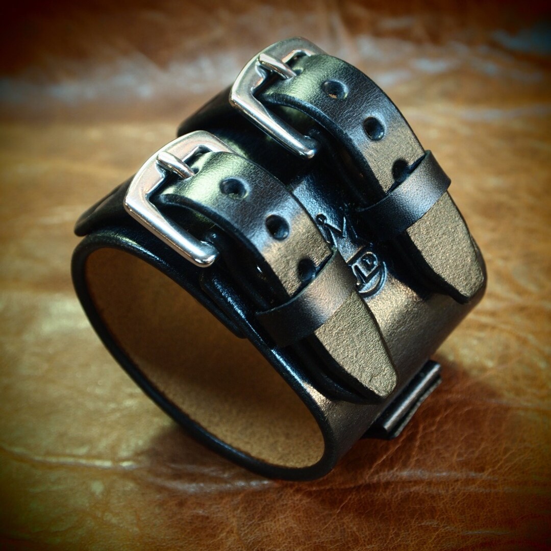Manchette bracelet en cuir noir Bracelet manchette noir de style